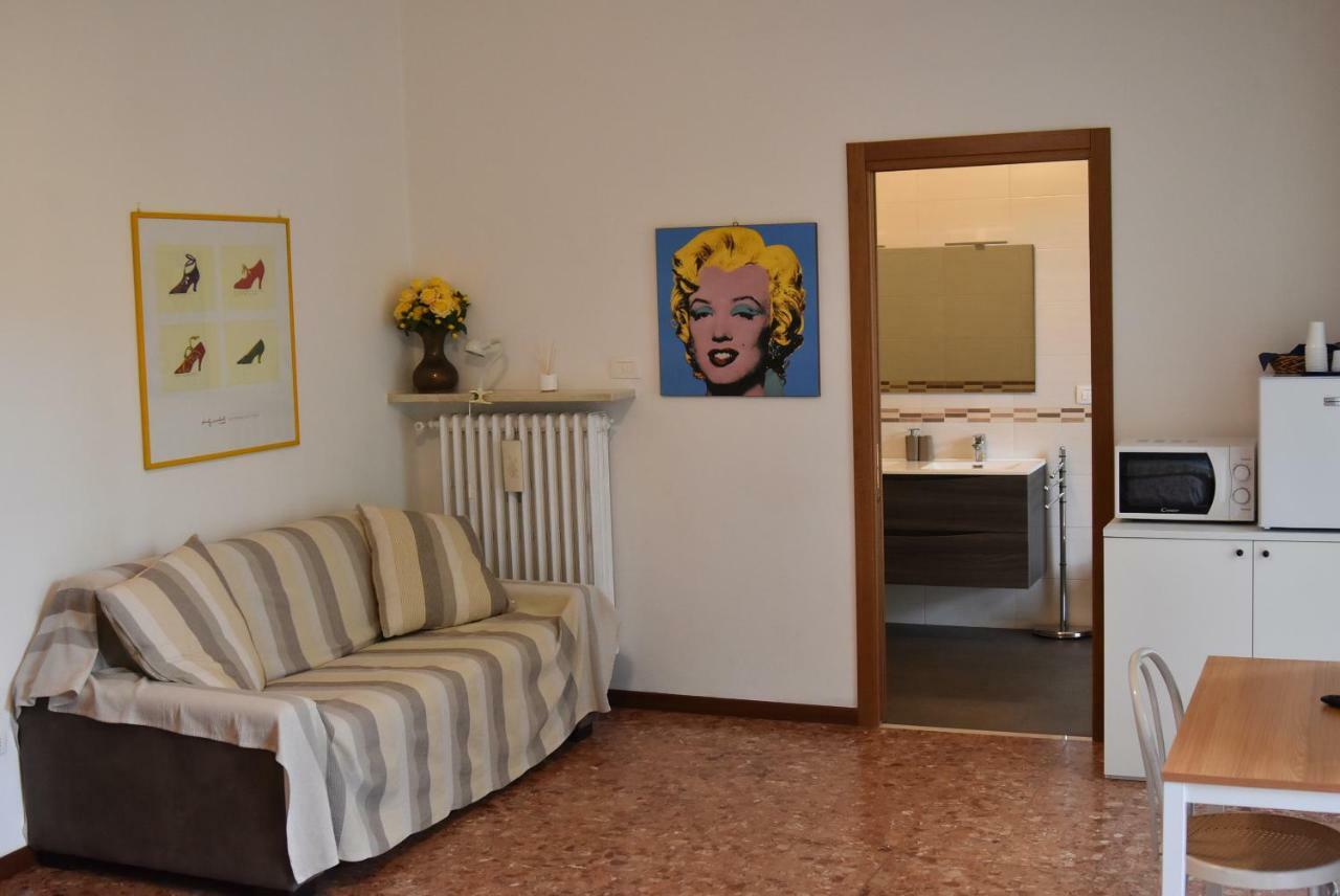 Lo Scoiattolo Bed & Breakfast Verona Exterior photo